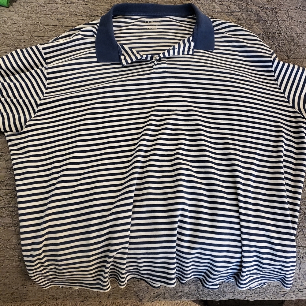 Men's polo